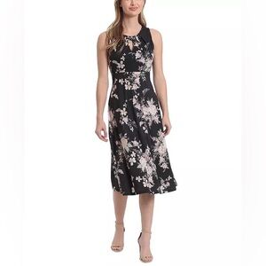 LONDON TIMES Pleated Keyhole Floral-Print Midi Dress